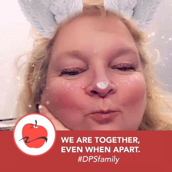 Poshmark profile picture for @fourth
